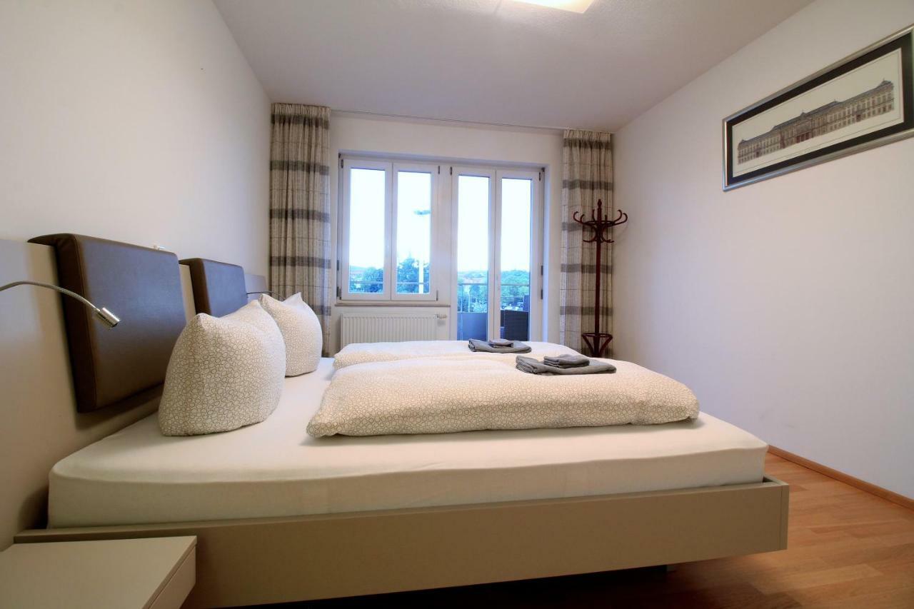 Luxury City Apartment - View Of River And Castle Würzburg Buitenkant foto