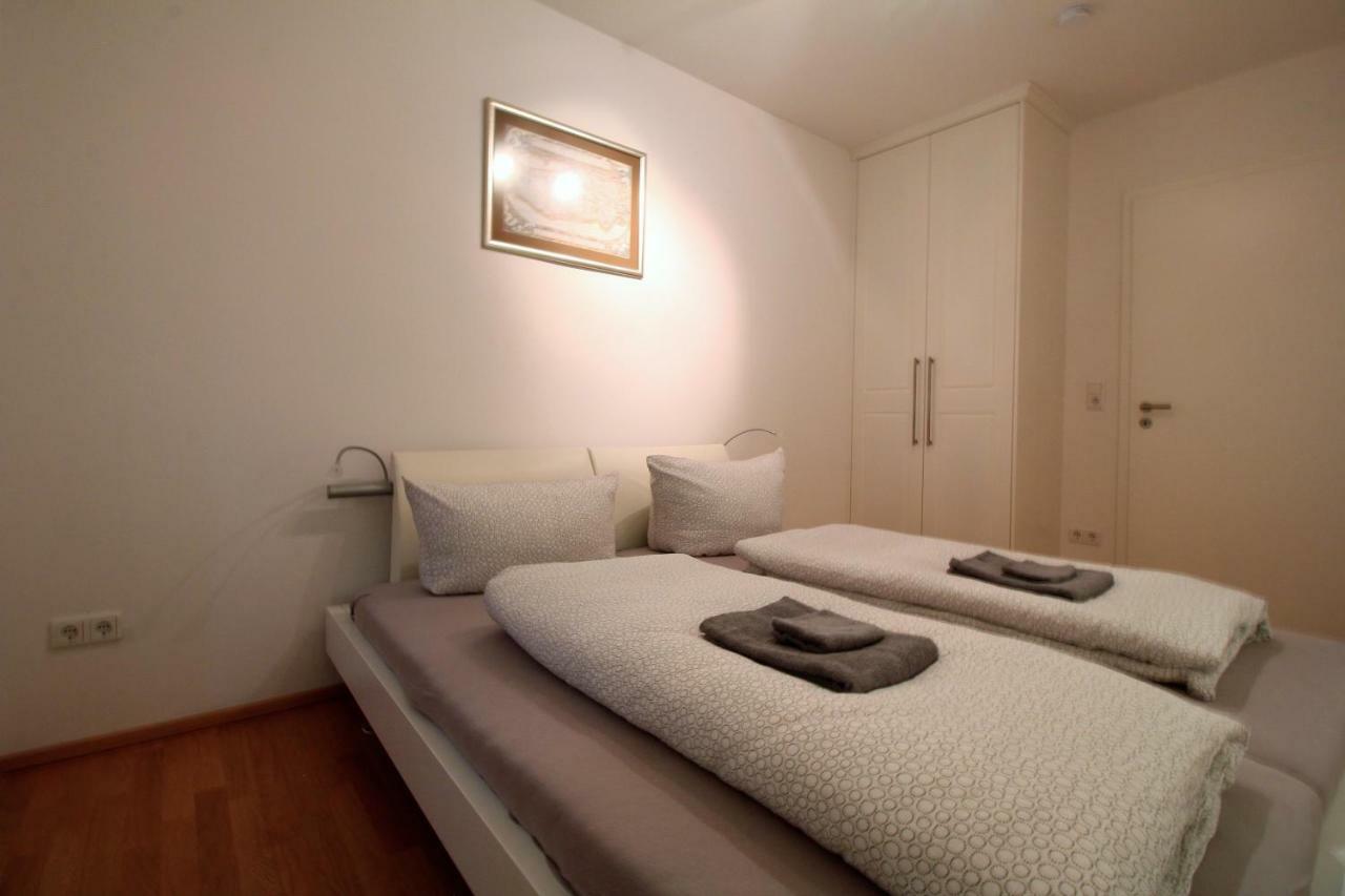 Luxury City Apartment - View Of River And Castle Würzburg Buitenkant foto